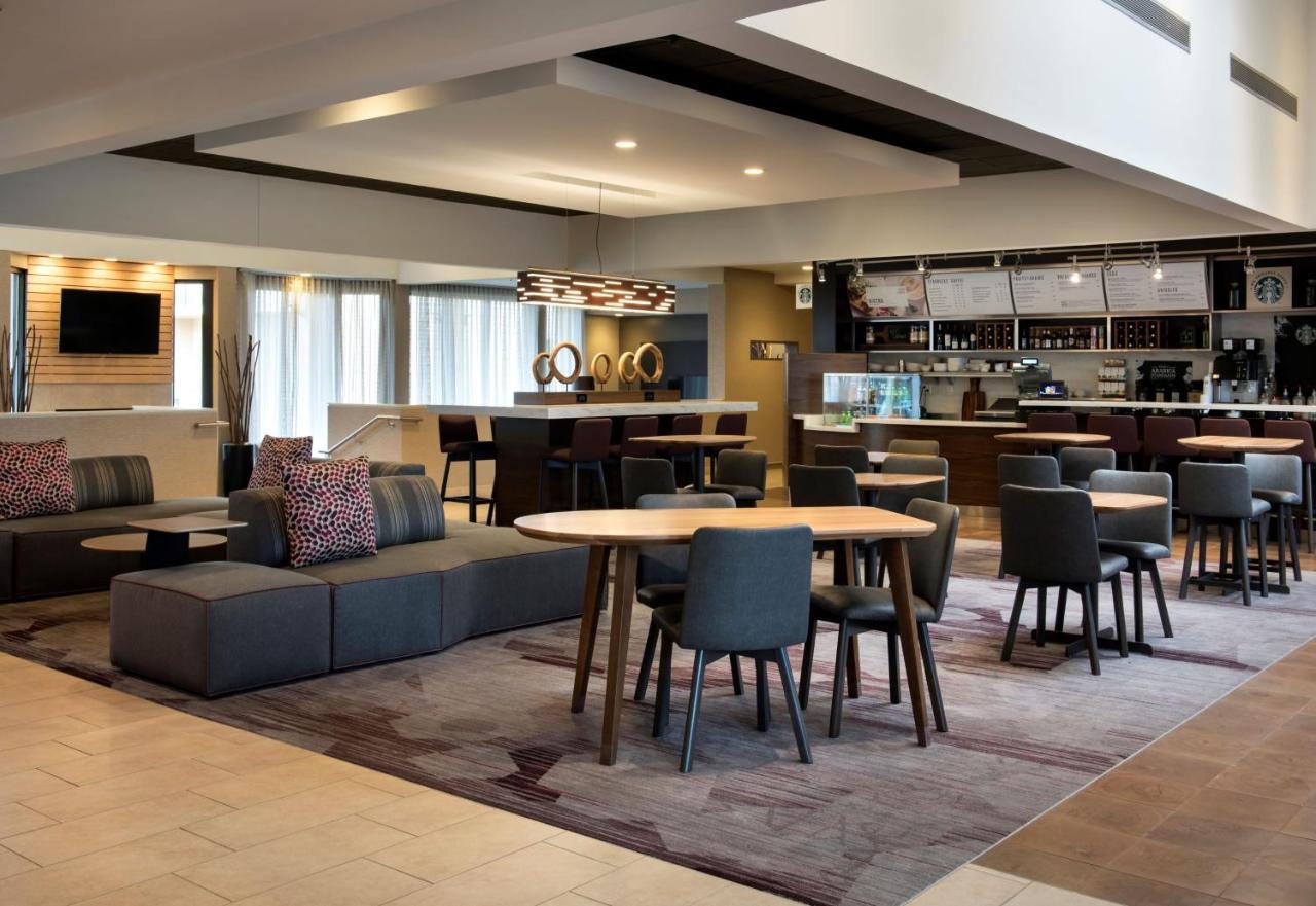 Courtyard By Marriott Chicago Naperville Exterior photo