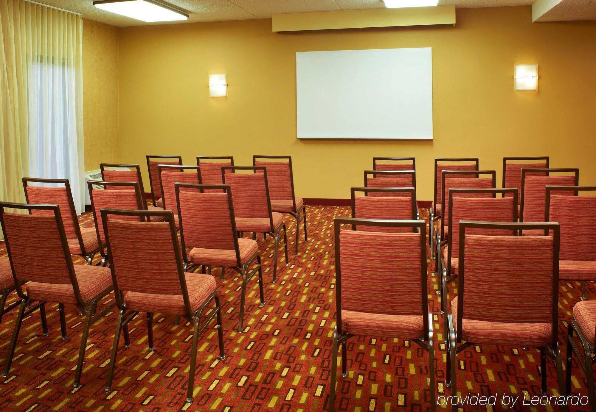 Courtyard By Marriott Chicago Naperville Facilities photo